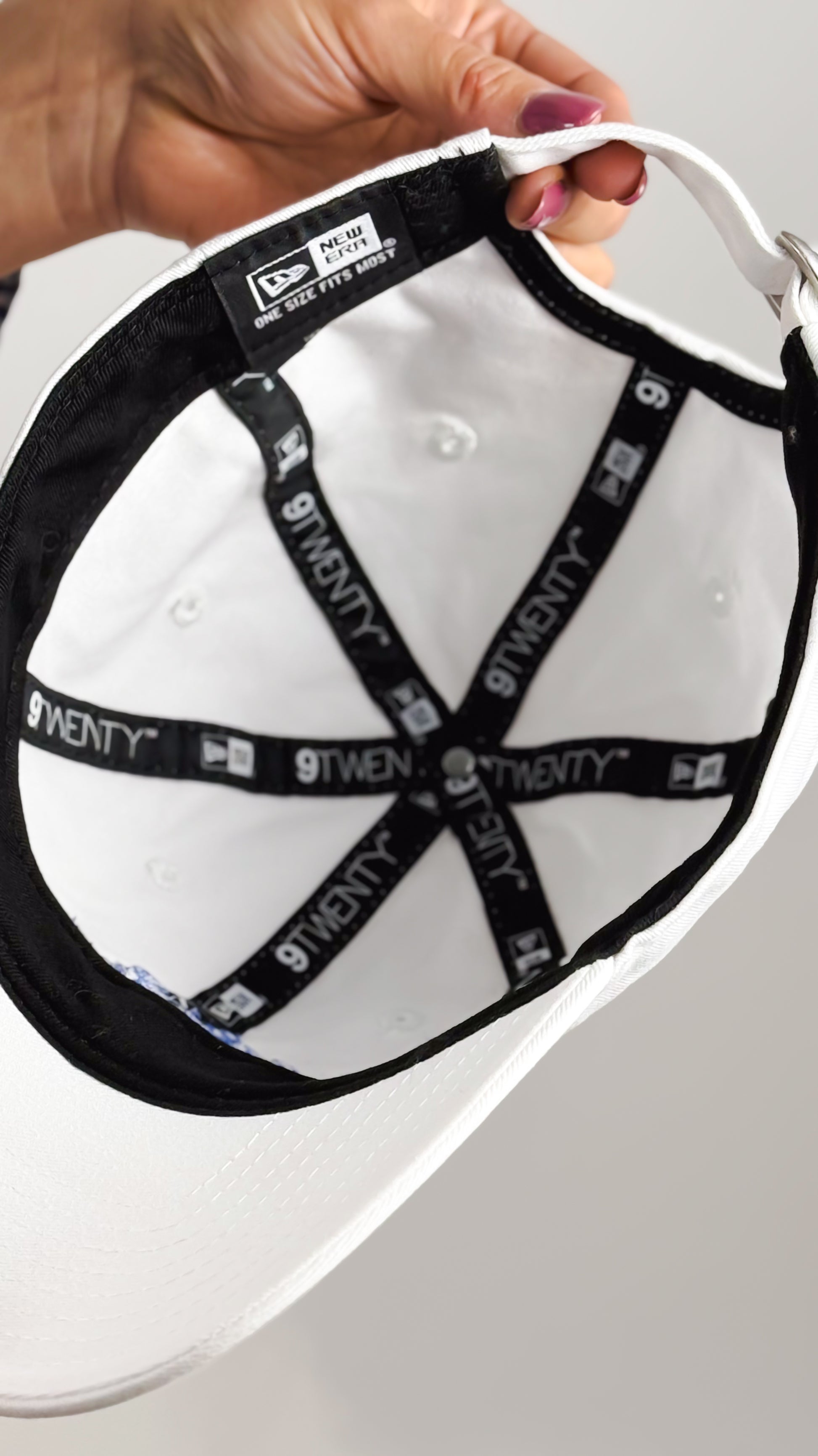 cappello new era bianco