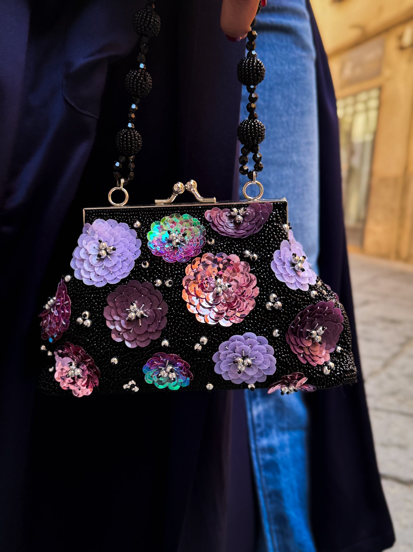 BORSETTA A MANO CON PAILLETTES