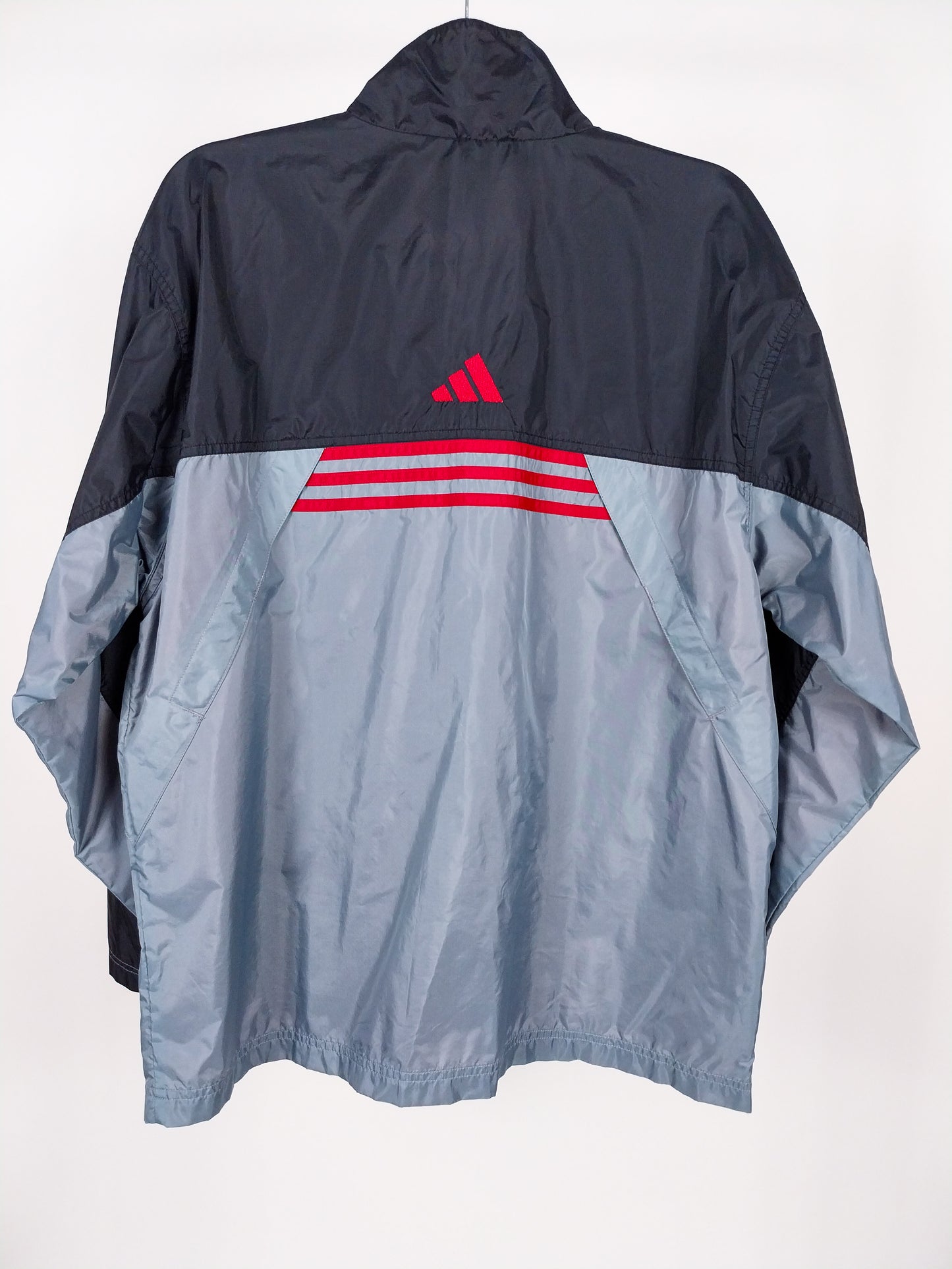 Giacca Vintage Adidas Windbreaker Nero/Grigio con Interno Rosso – Taglia M