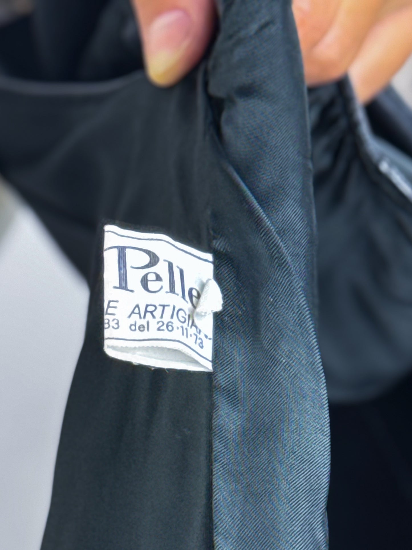 Gilet vintage in vera pelle nera – Made in Italy