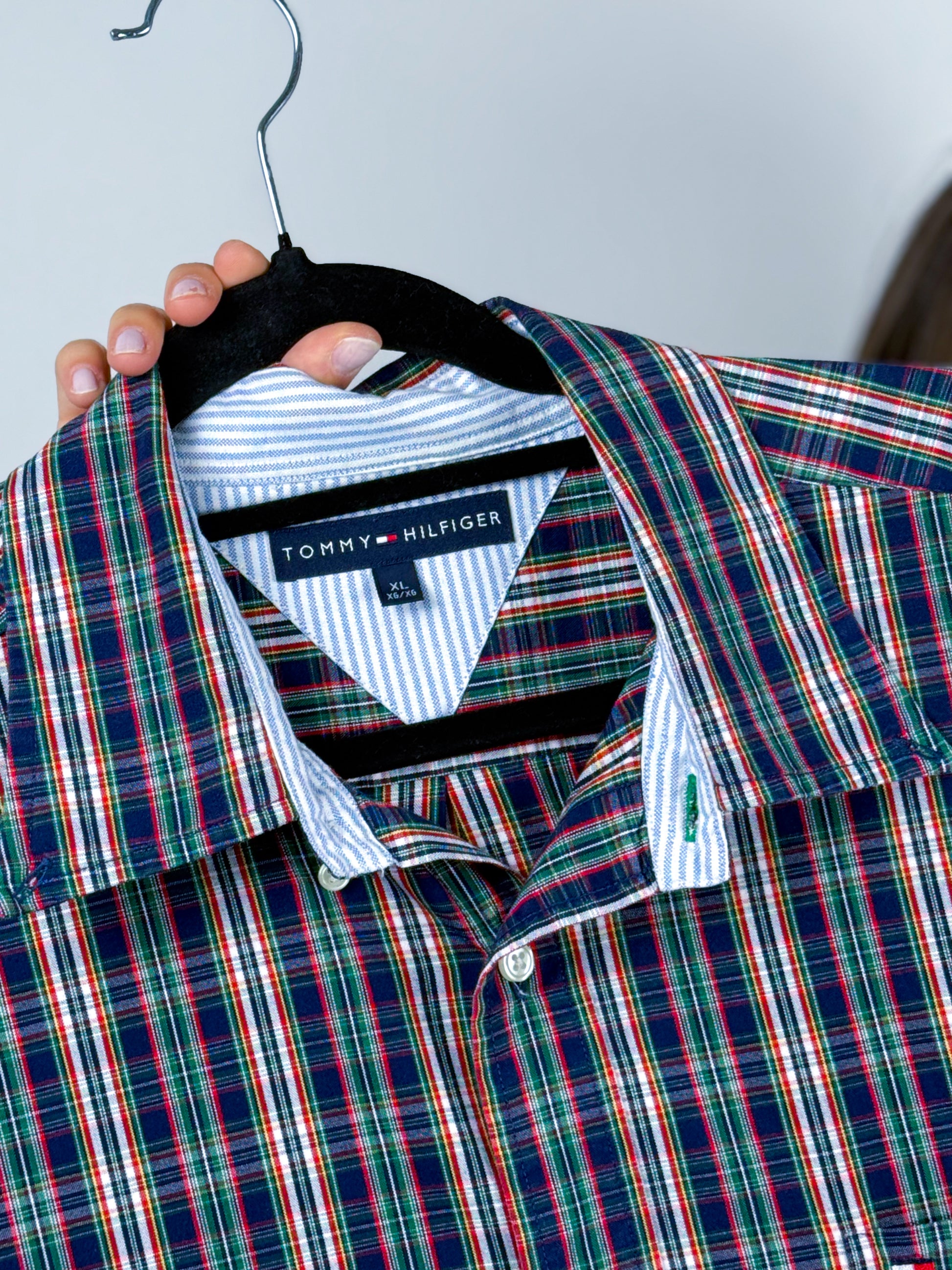 DETTAGLIO CAMICIA TOMMY HILFIGER