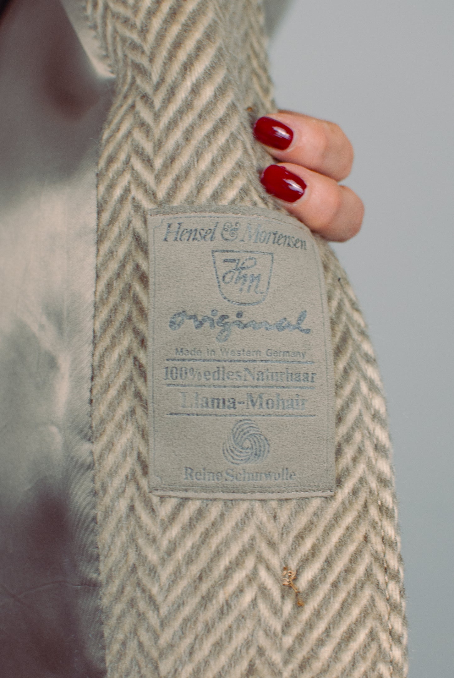 HERRINGBONE MOHAIR COAT