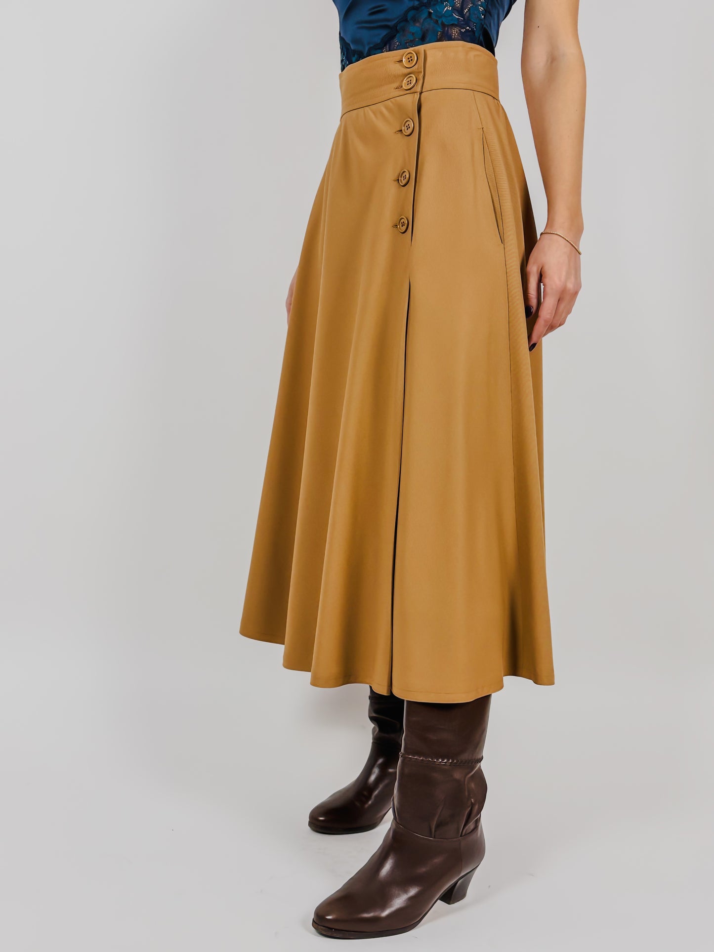 Gonna Longuette Vintage Anni '70 Beige Svasata con Bottoni