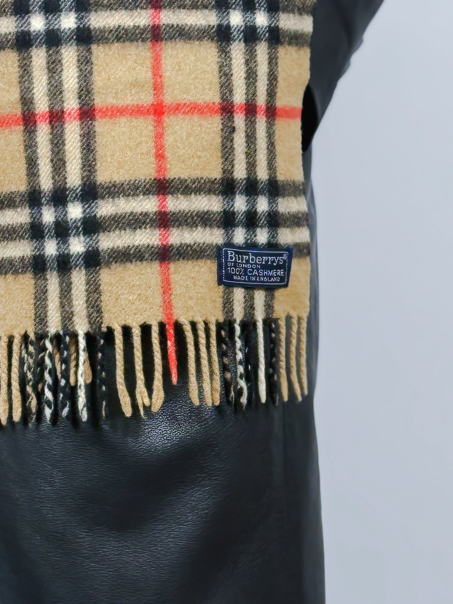 SCIARPA BURBERRYS VINTAGE IN CASHMERE