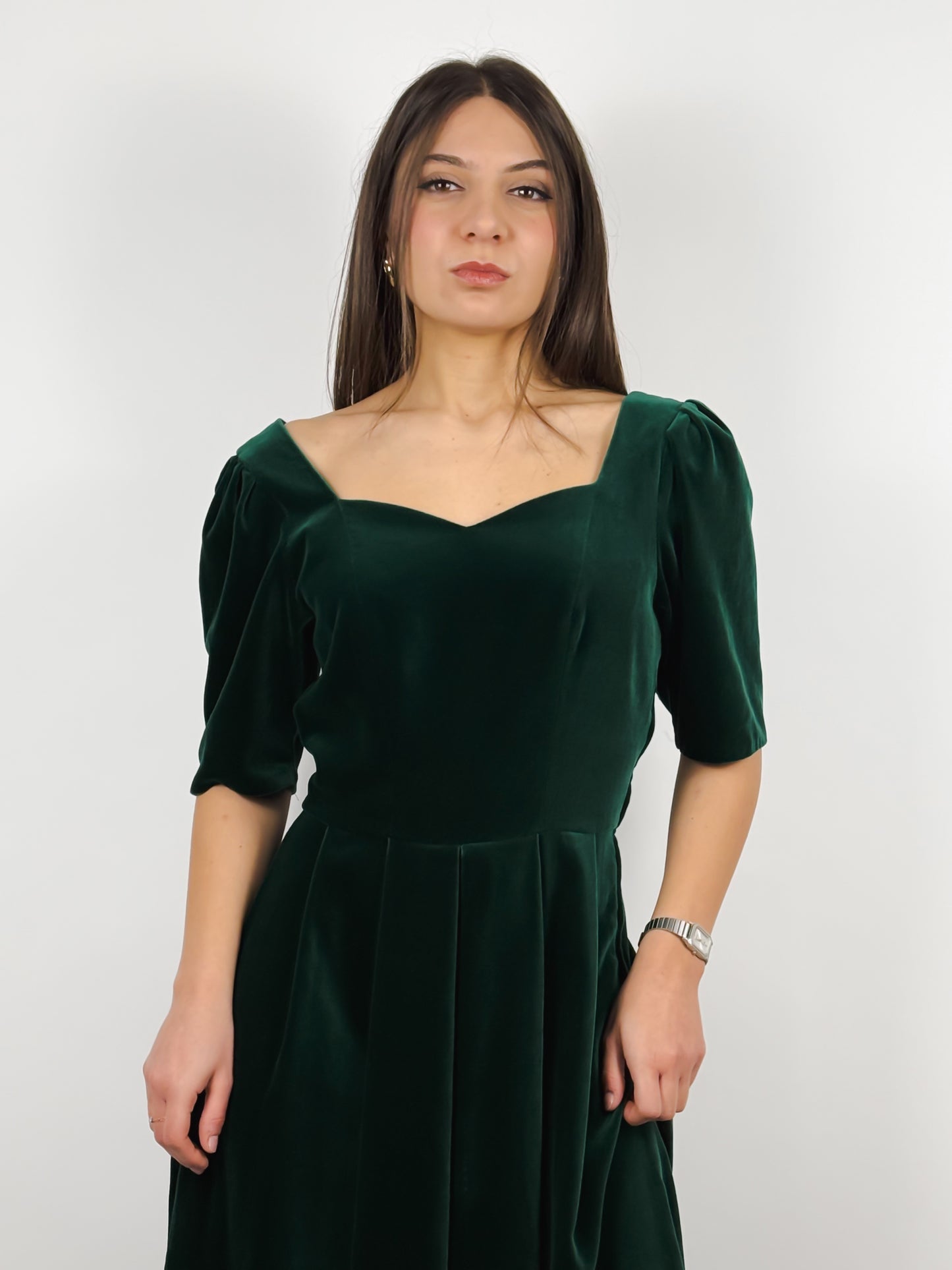 ROBE EN VELOURS VERT DES ANNÉES 80