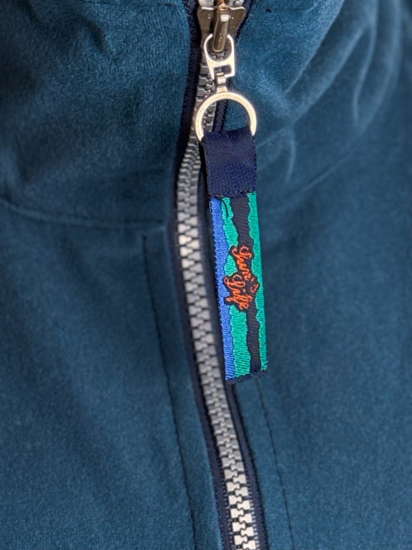 Felpa Vintage Anni ’90 in Ciniglia - Autentico stile vintage