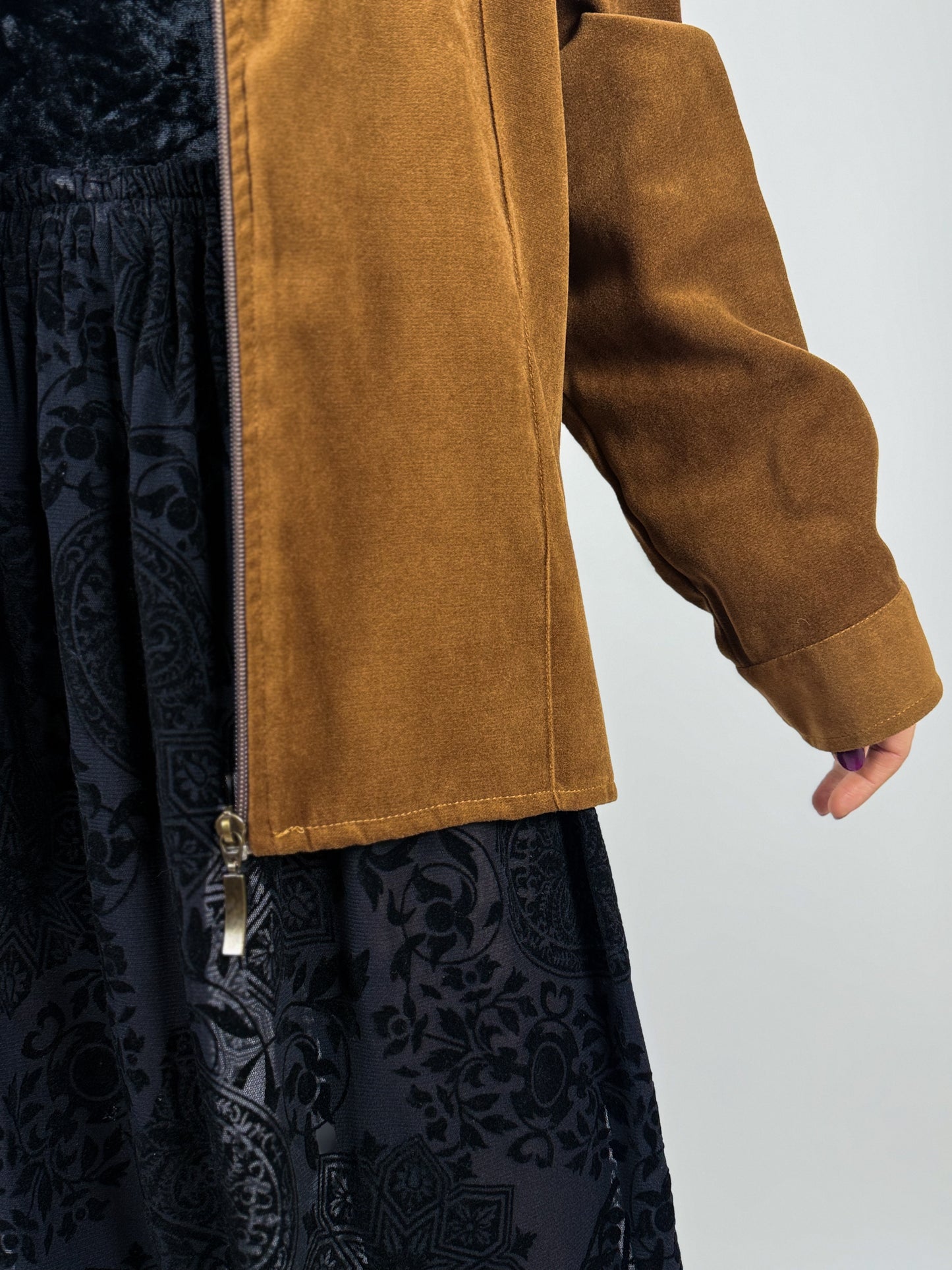 BROWN VELVET SHIRT WITH ZIP