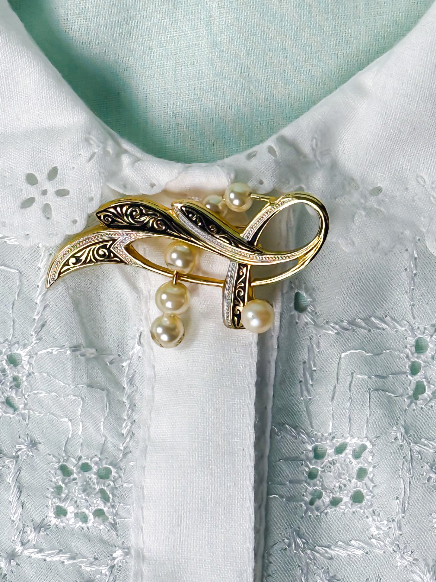 SPILLA VINTAGE CON PERLE