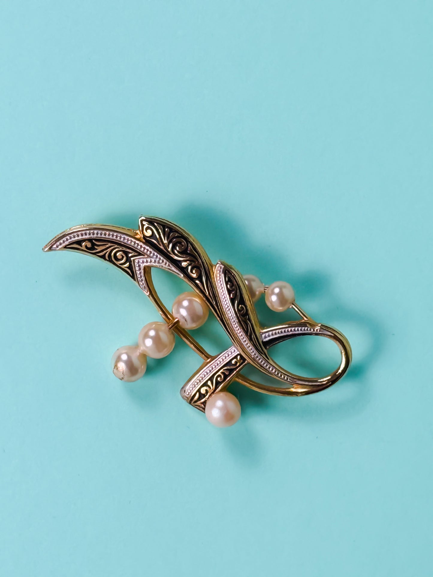 SPILLA VINTAGE CON PERLE