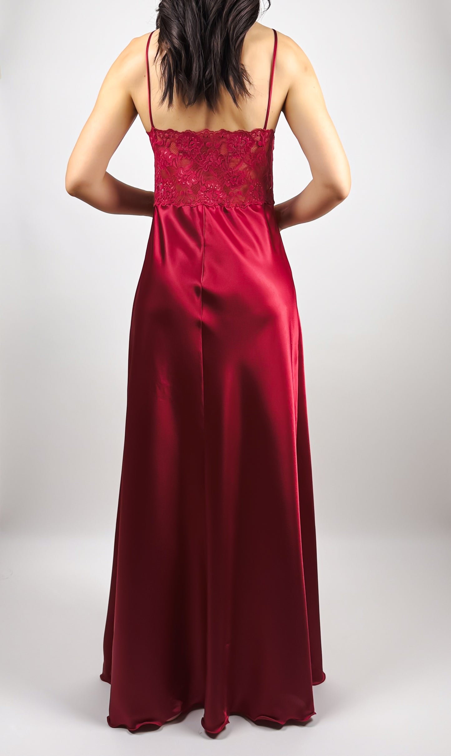 SLIPDRESS VINTAGE ROSSO CON PIZZO