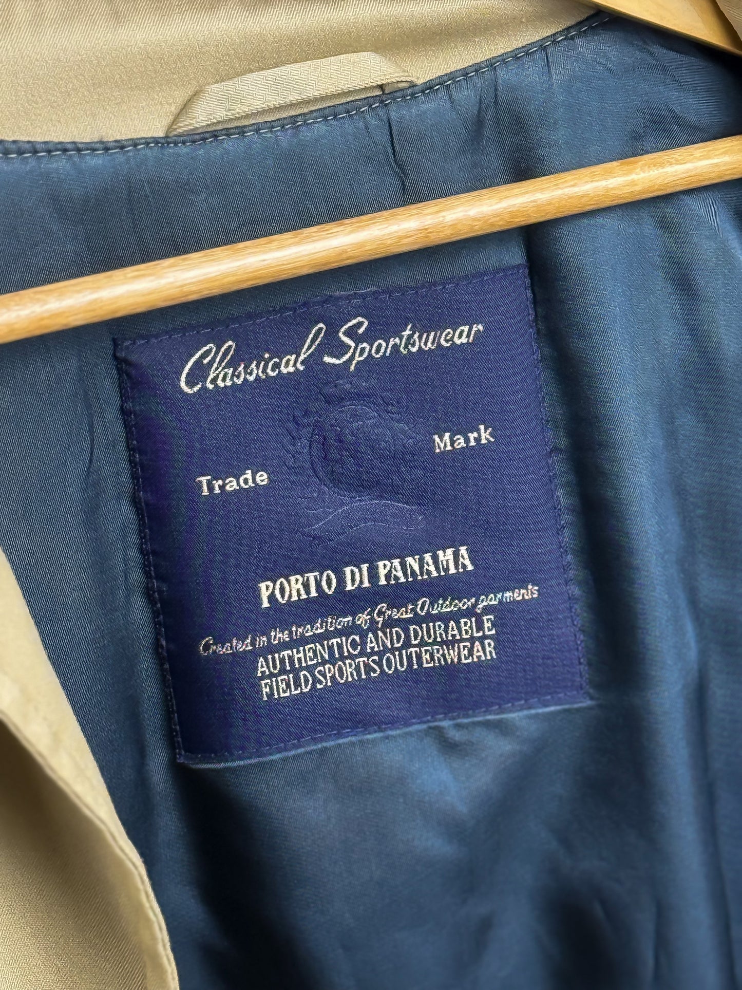 Trench Vintage Beige Lungo in Cotone