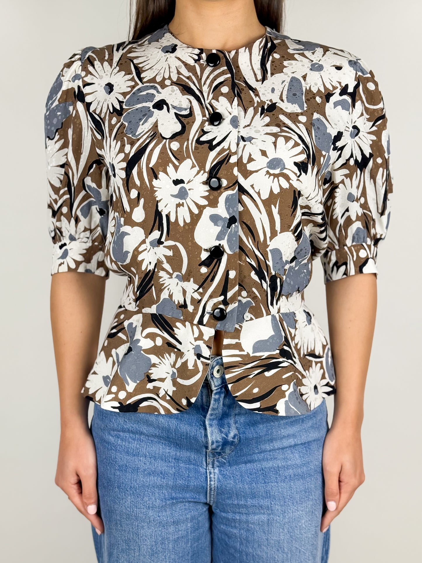 Blusa Vintage Floreale con Maniche a Sbuffo