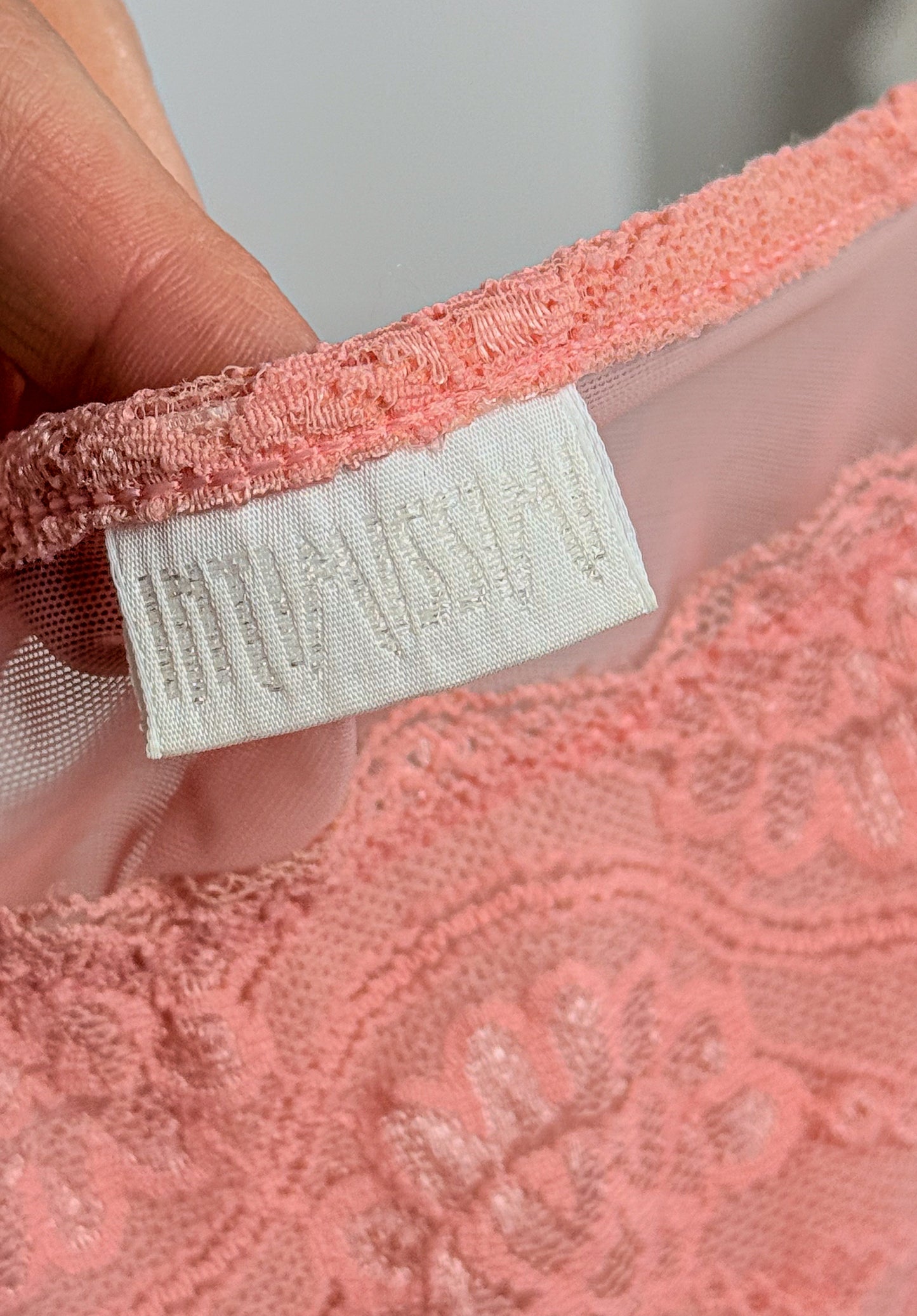 HAUT DE LINGERIE ROSE TRANSPARENT