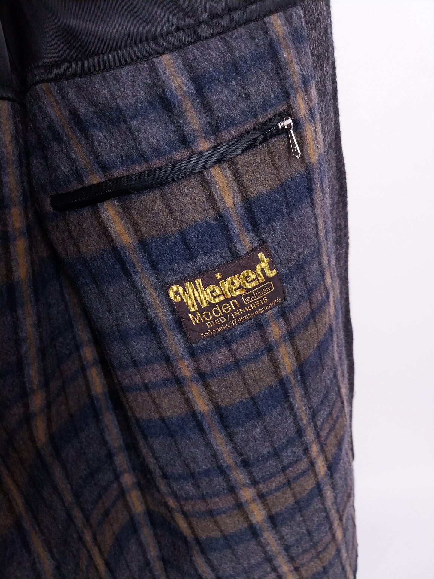 Cappotto grigio vintage in lana