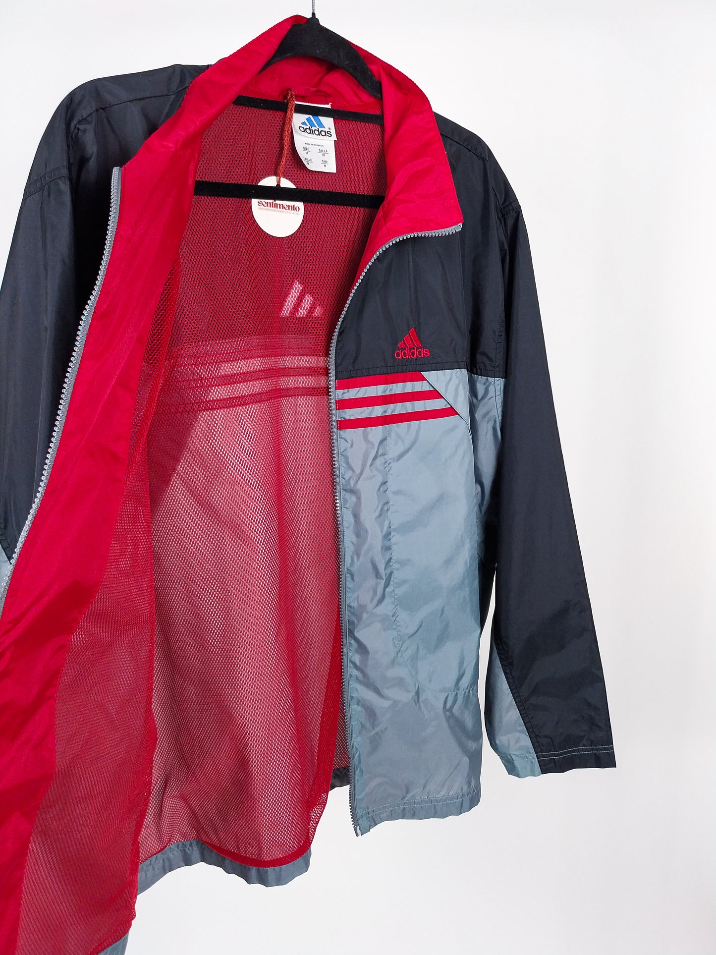 Giacca Vintage Adidas Windbreaker Nero/Grigio con Interno Rosso – Taglia M