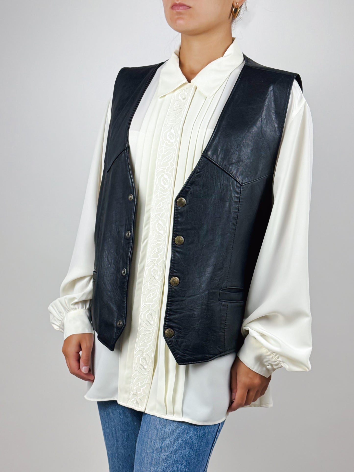 Gilet vintage in vera pelle nera – Made in Italy