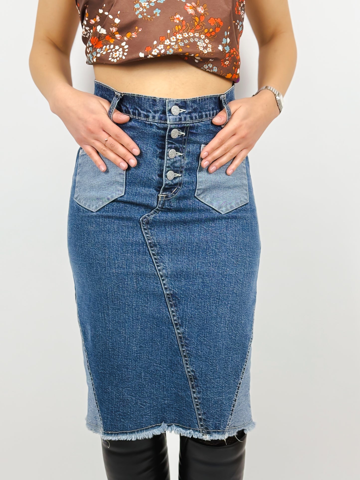DENIM SKIRT WITH POCKETS