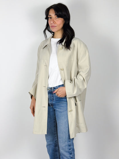 TRENCH BEIGE CORTO
