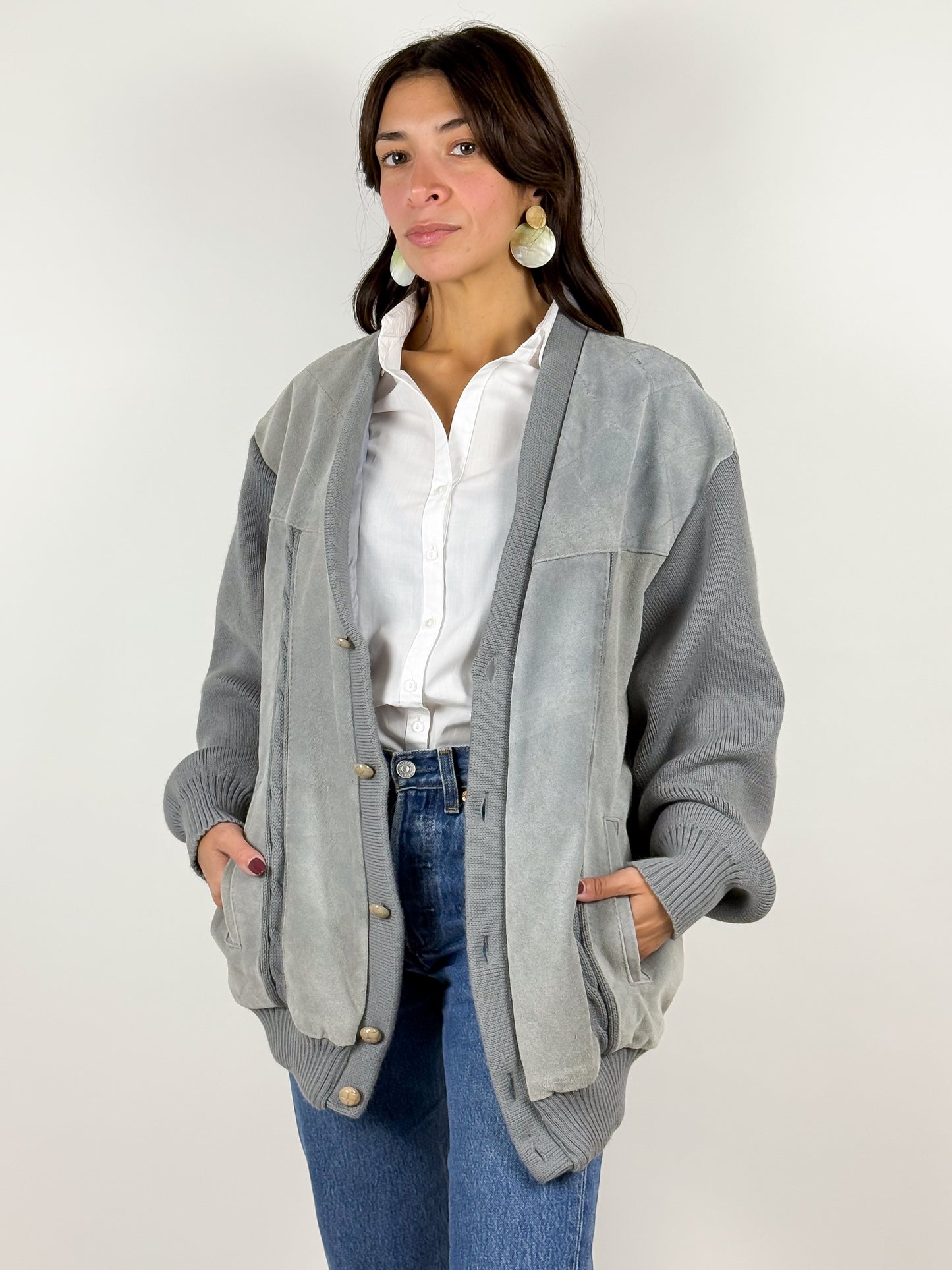 Giacca Vintage Anni '70 Pelle Scamosciata Grigia e Maglia Unisex