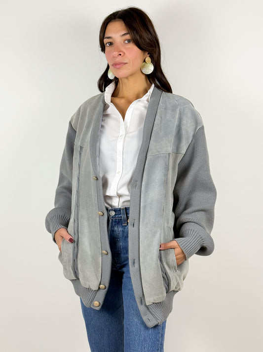 Giacca Vintage Anni '70 Pelle Scamosciata Grigia e Maglia Unisex