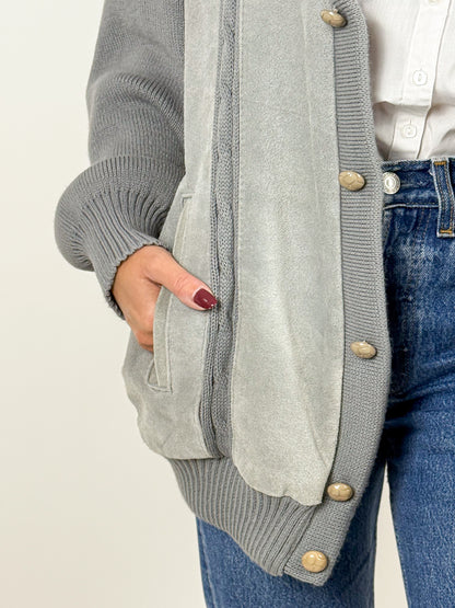 Giacca Vintage Anni '70 Pelle Scamosciata Grigia e Maglia Unisex