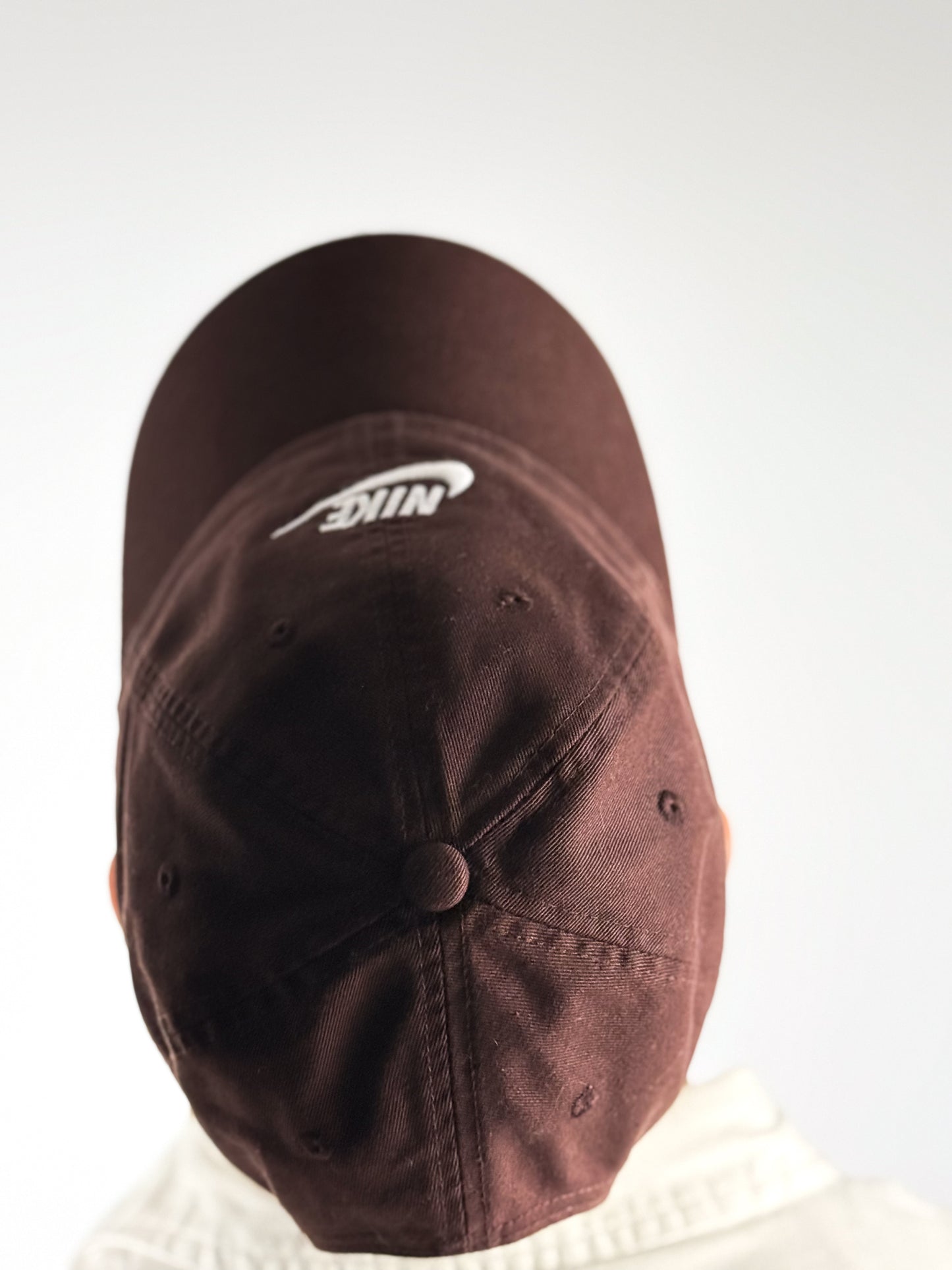 NIKE BROWN CAP