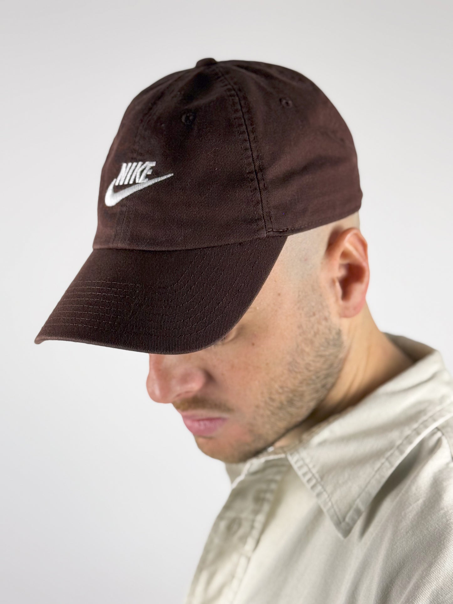 NIKE BROWN CAP
