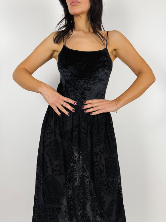 BODY VELLUTO NERO CON PIZZO