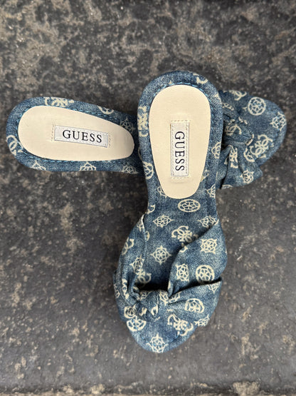 sandali guess y2k