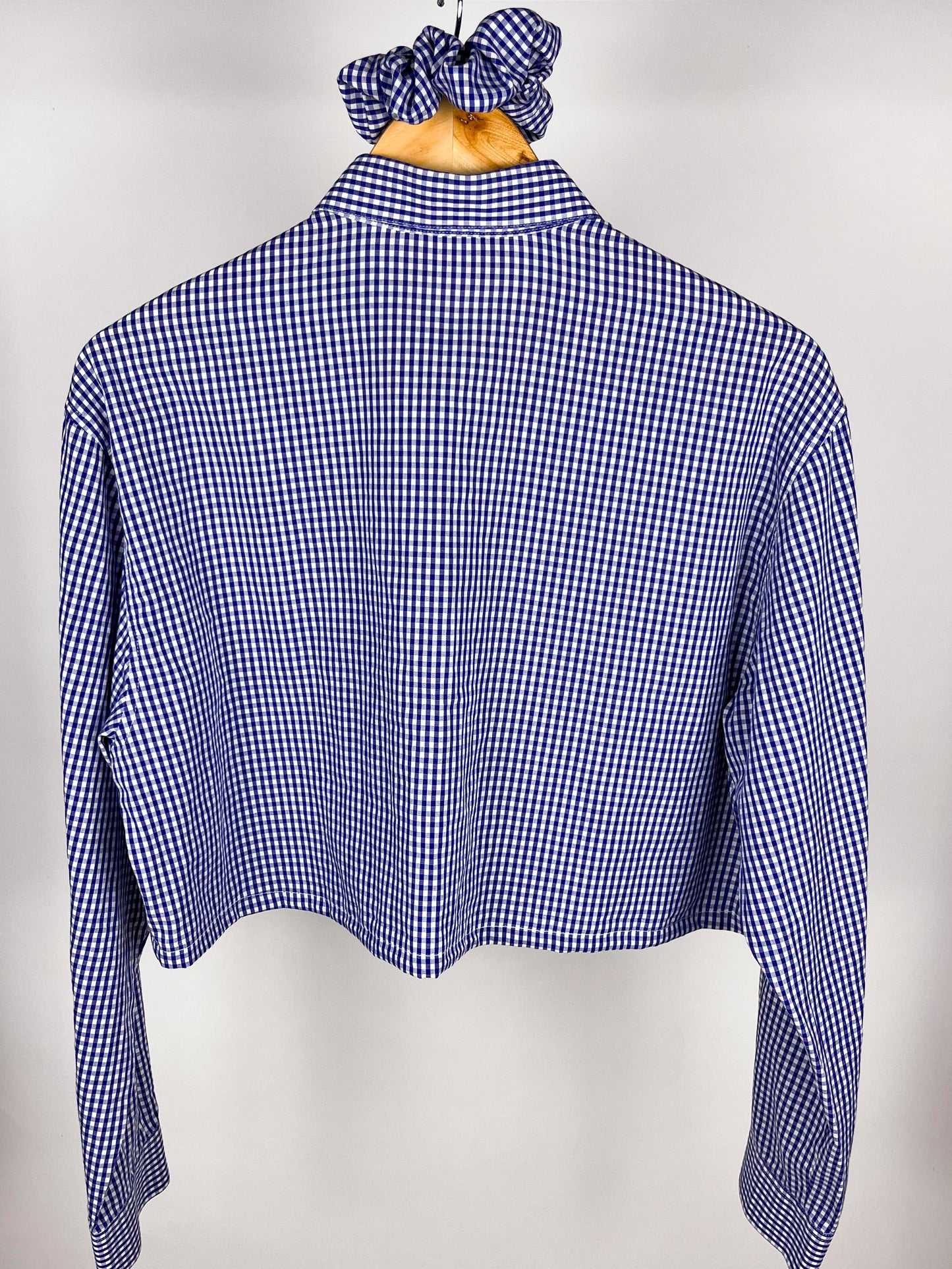 Camicia crop vintage Stefanel a quadretti con scrunchie