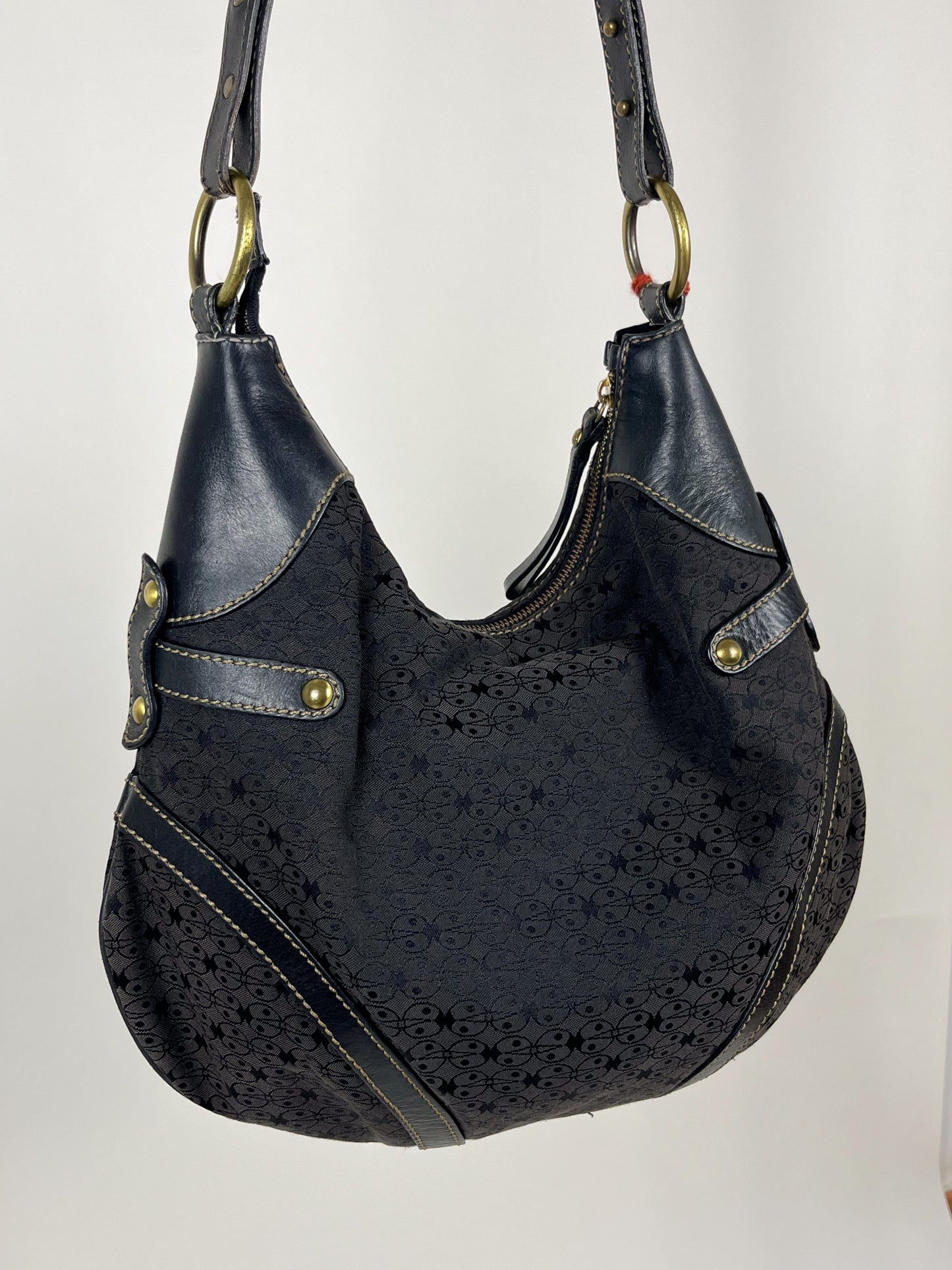 Coccinelle Vintage – Borsa a spalla in tessuto monogram