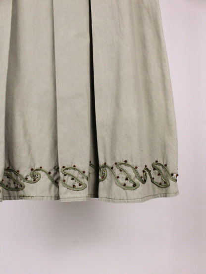 Gonna vintage in cotone con ricami e perline verde salvia – Y2K