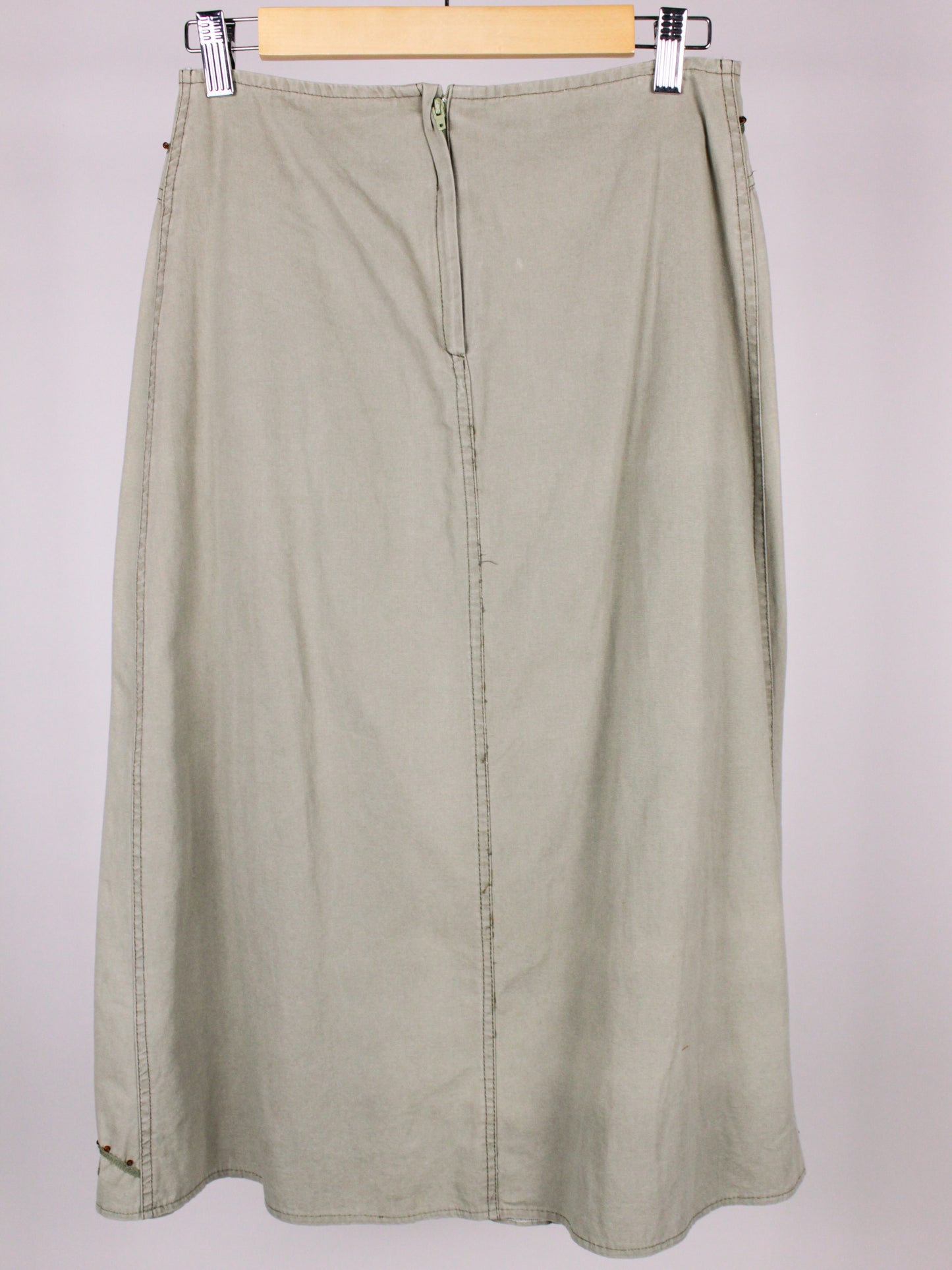 Gonna vintage in cotone con ricami e perline verde salvia – Y2K