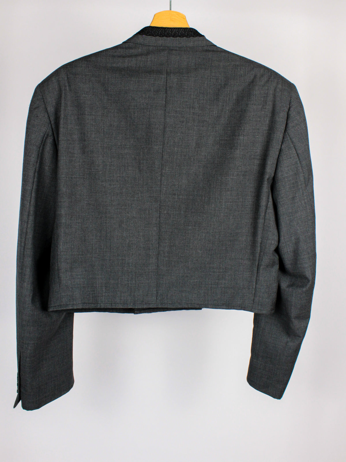 Giacca cropped in pura lana vergine – Studio 001 by Gianfranco Ferré