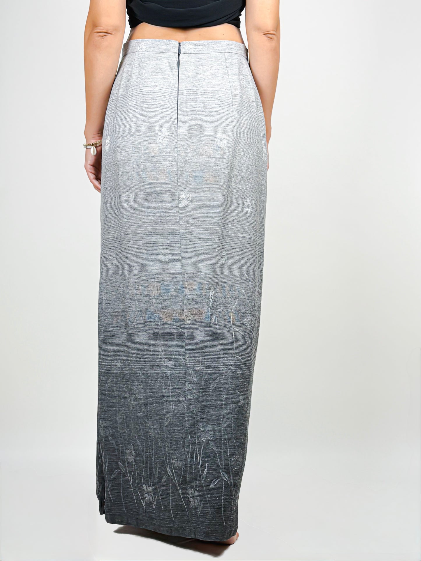 Gonna lunga vintage Tuzzi y2k – grigio sfumato con ricami floreali