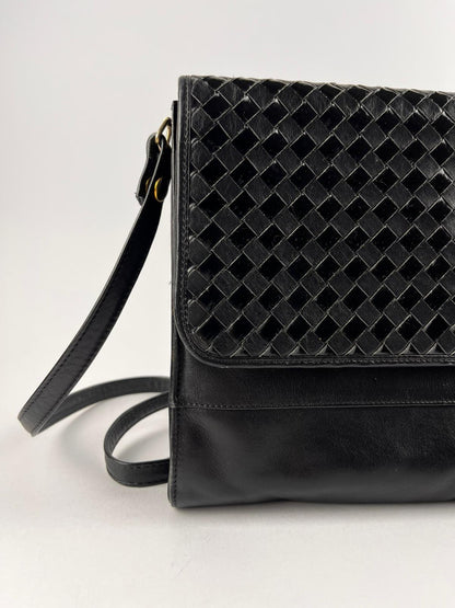 Borsa Vintage Nera a Tracolla Intrecciata Vera Pelle Anni '80