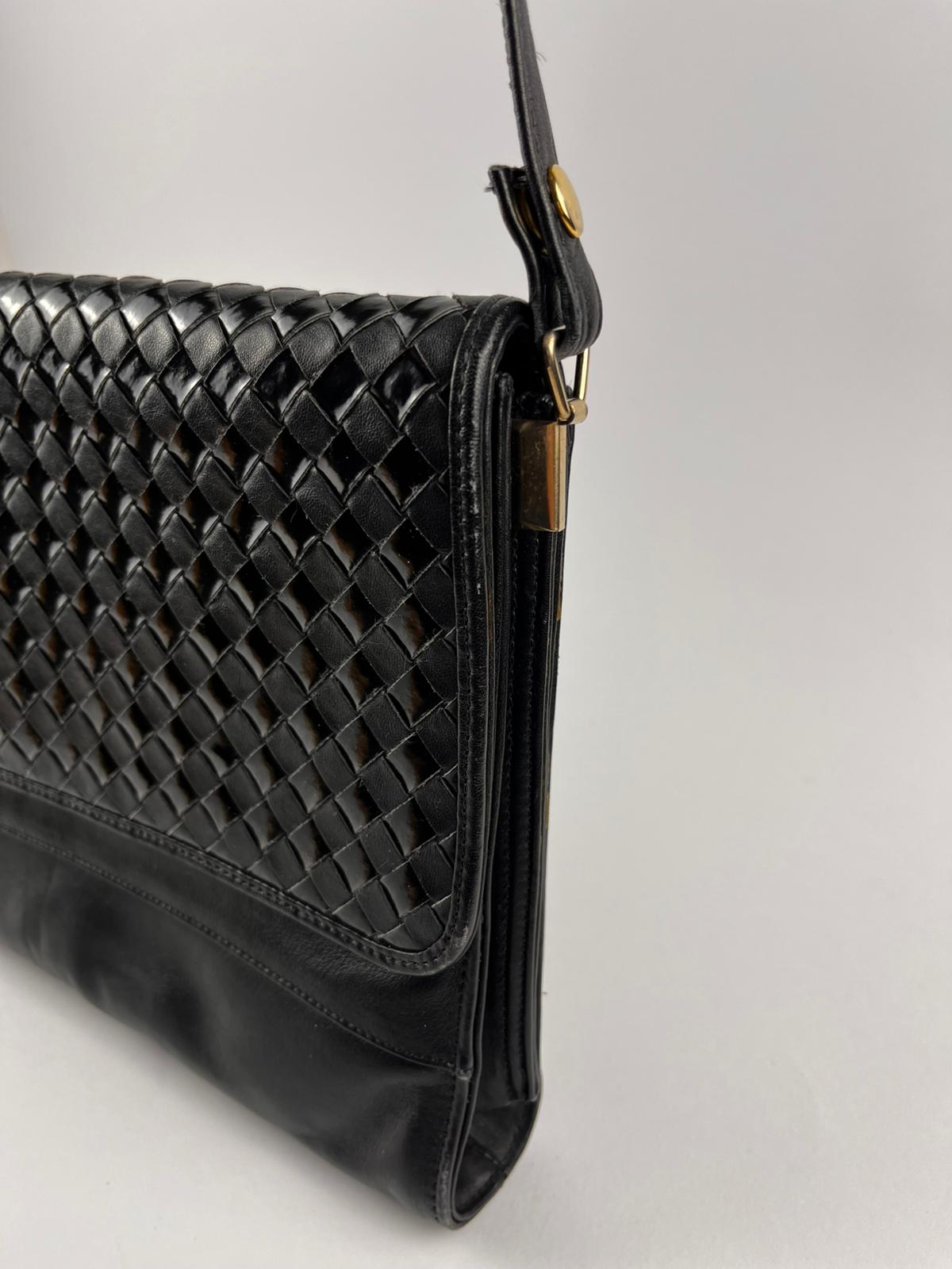 Borsa Vintage Nera a Tracolla Intrecciata Vera Pelle Anni '80