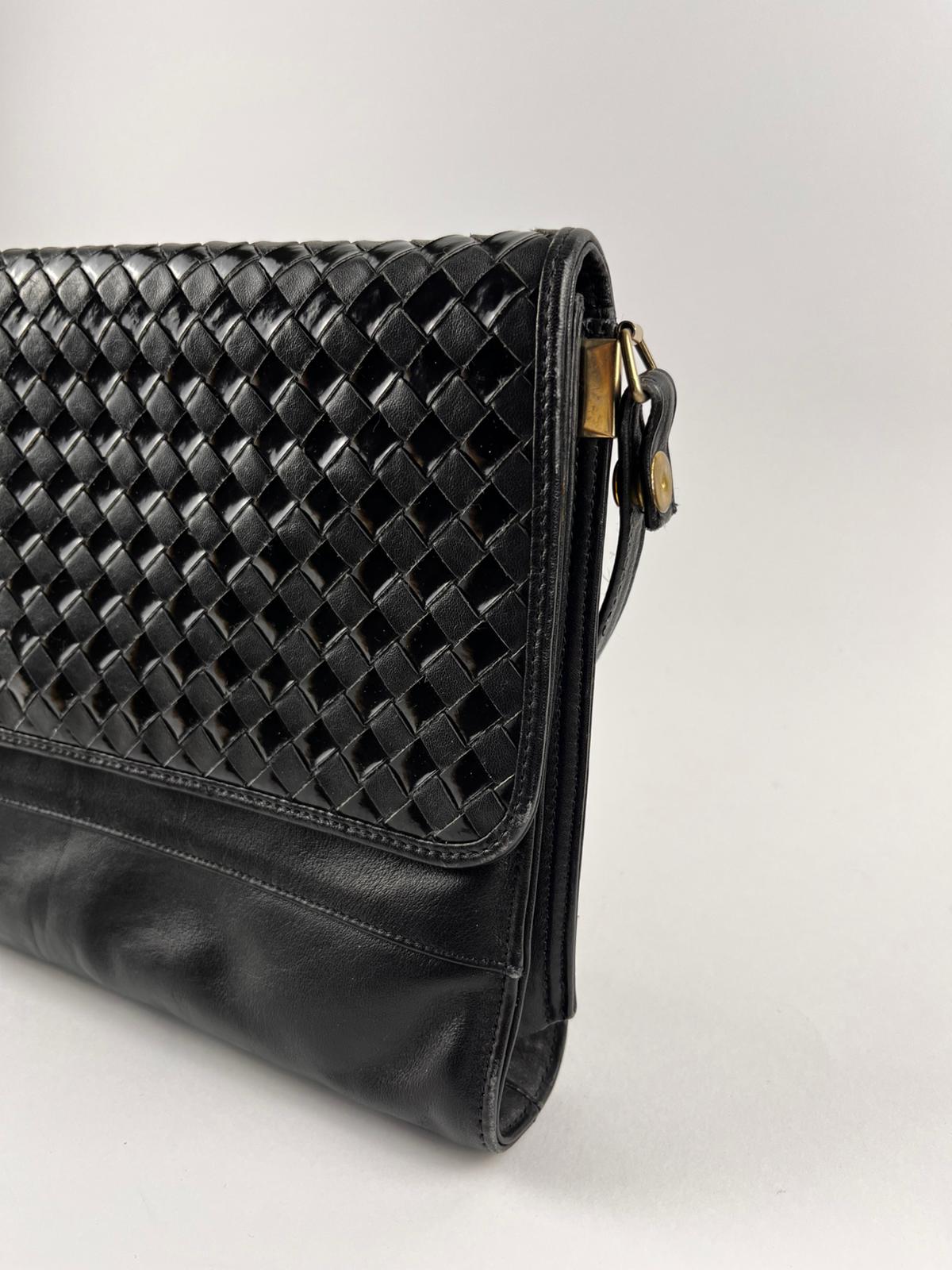 Borsa Vintage Nera a Tracolla Intrecciata Vera Pelle Anni '80