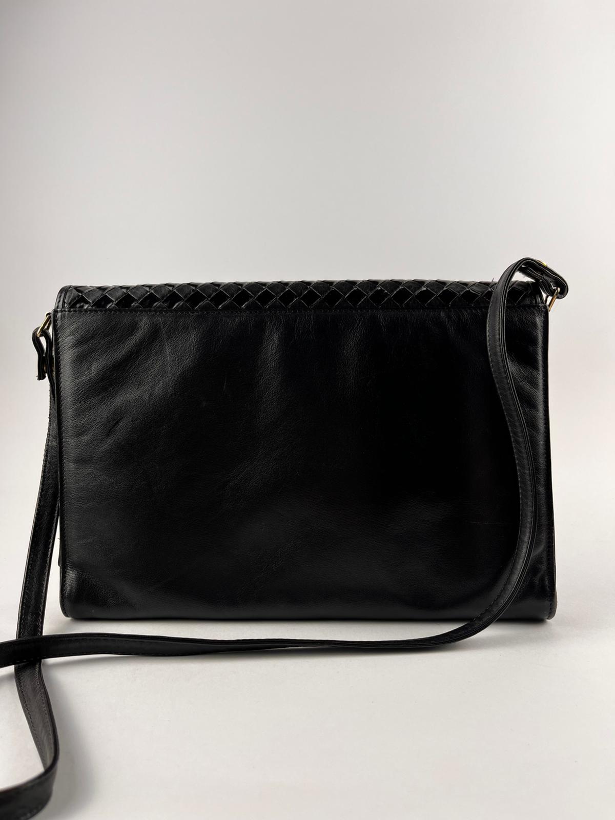 Borsa Vintage Nera a Tracolla Intrecciata Vera Pelle Anni '80