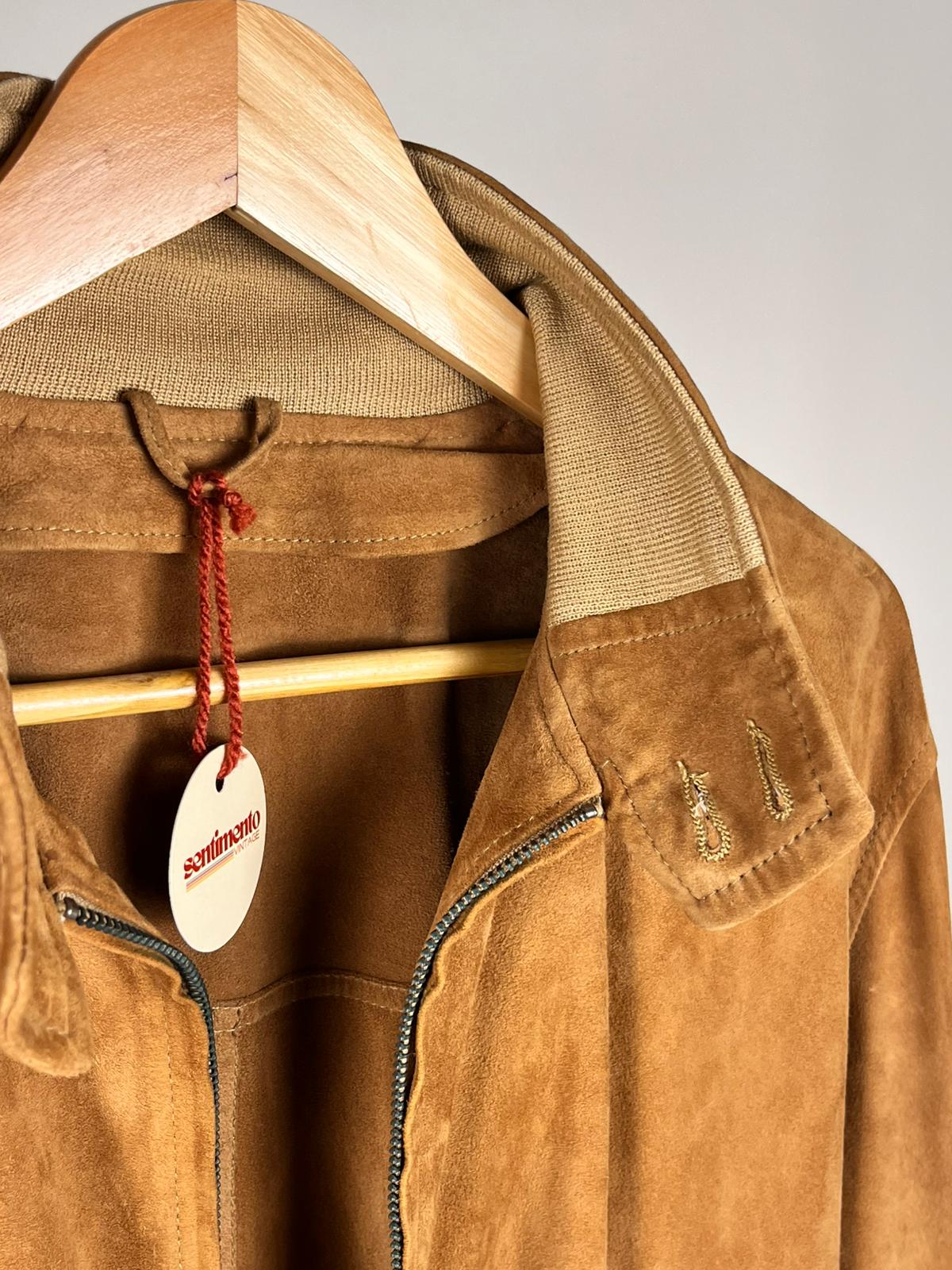 Giacca in pelle scamosciata Stewart – anni ’90 | Suede bomber color cammello