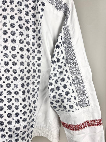 Giacca sportiva vintage Fila anni ’90 fantasia bandana bianco/rosso