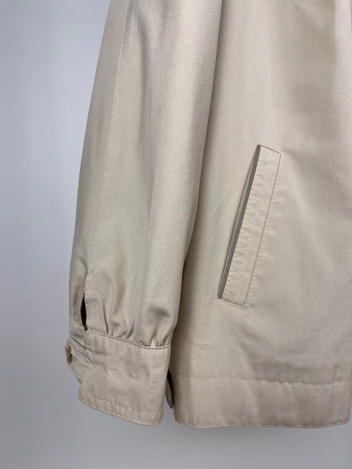 Giacca Corta Vintage Beige anni ’90 stile Minimal con Collo Alto