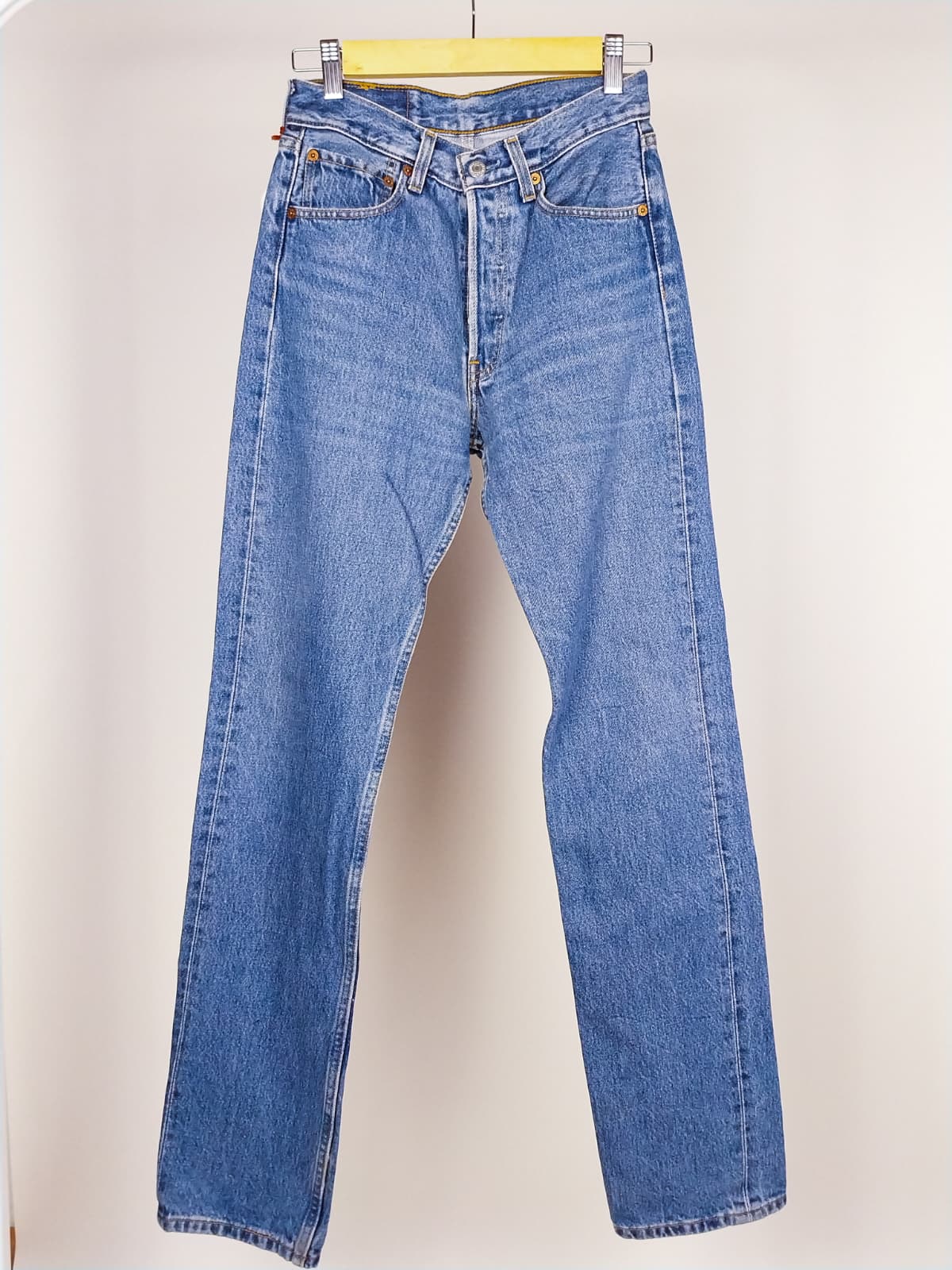 Jeans Vintage Levi’s 501 Donna Anni ’90 Lavaggio Chiaro