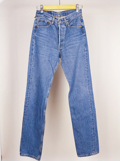 Jeans Vintage Levi’s 501 Donna Anni ’90 Lavaggio Chiaro