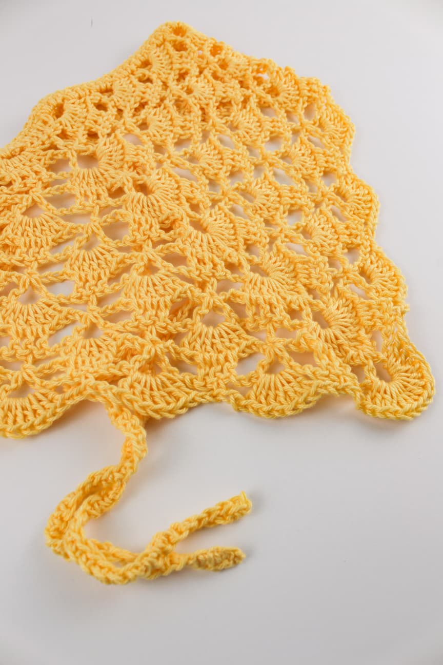 Bandana crochet handmade in cotone giallo pastello