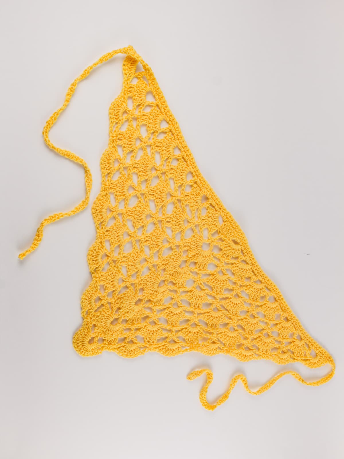Bandana crochet handmade in cotone giallo pastello