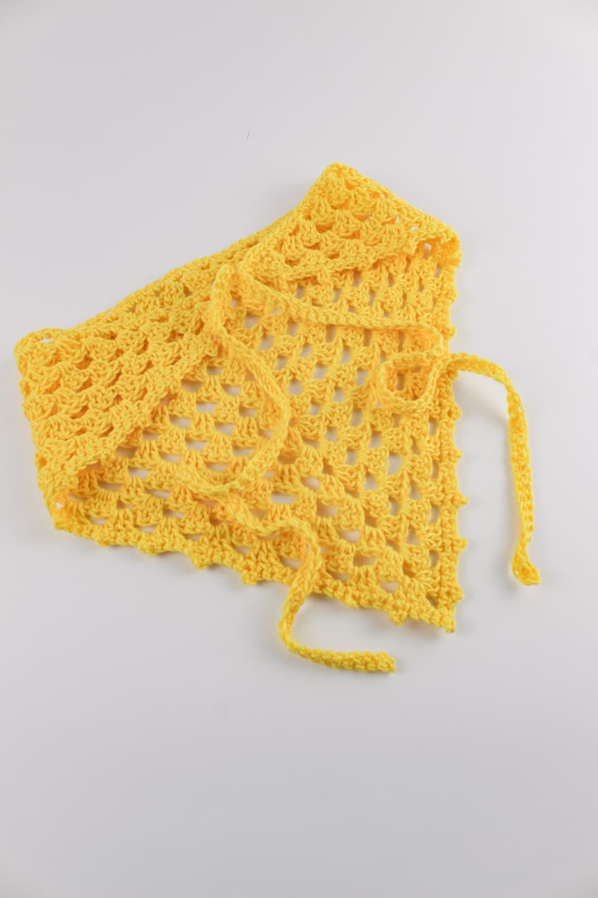 Bandana crochet handmade in cotone giallo