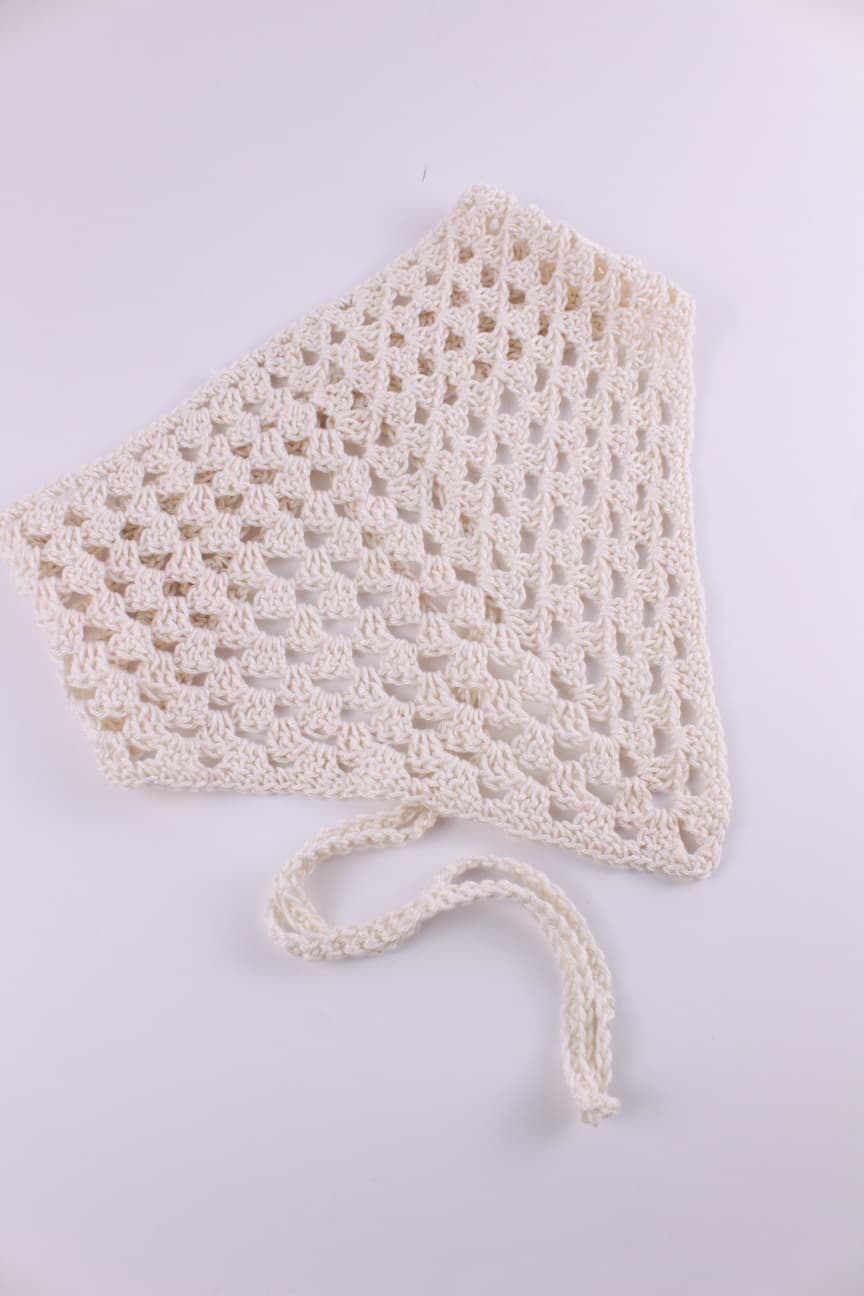 Bandana crochet handmade in cotone panna