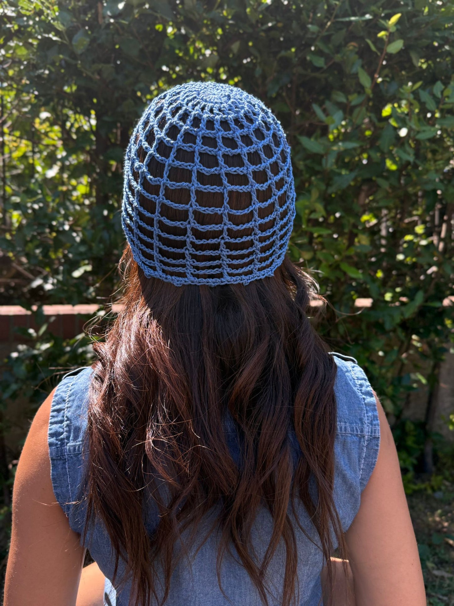 Mesh Hat Handmade Azzurro – Cappello a Rete Artigianale
