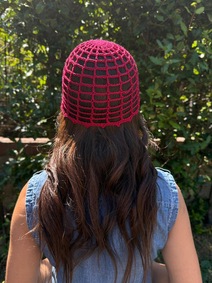 Mesh Hat Handmade Rosso Ciliegia – Cappello a Rete Artigianale